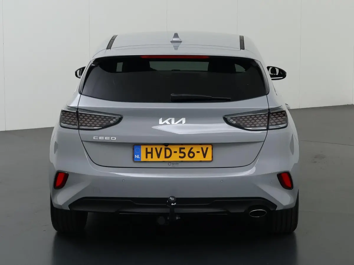 1.0 T-GDi Design Edition | Trekhaak | JBL | Stoelverwarming | Parkeersensoren | LED Koplampen | Dodehoekassistentie  | Adaptieve cruise control | Stuurwiel verwarmd |