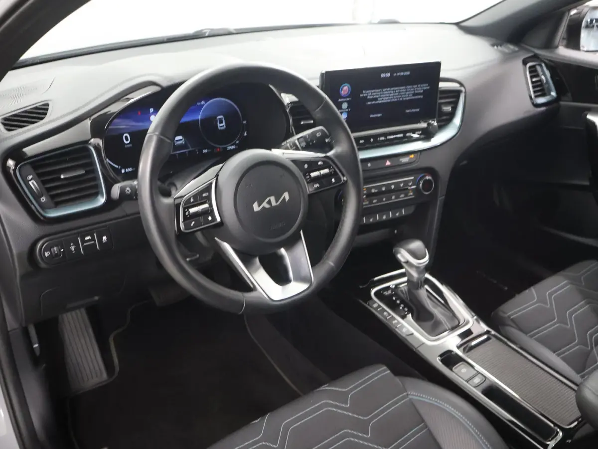 1.0 T-GDi Design Edition | Trekhaak | JBL | Stoelverwarming | Parkeersensoren | LED Koplampen | Dodehoekassistentie  | Adaptieve cruise control | Stuurwiel verwarmd |