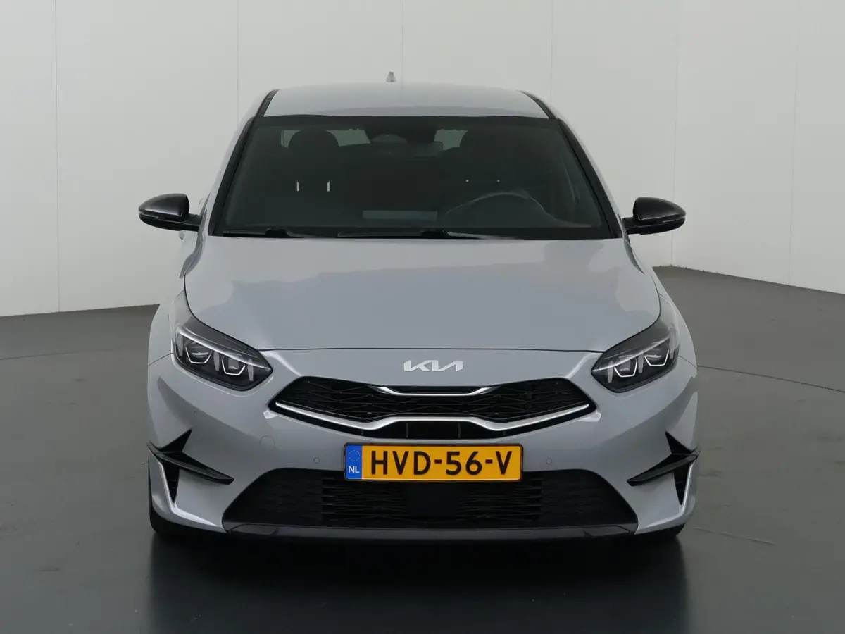 1.0 T-GDi Design Edition | Trekhaak | JBL | Stoelverwarming | Parkeersensoren | LED Koplampen | Dodehoekassistentie  | Adaptieve cruise control | Stuurwiel verwarmd |