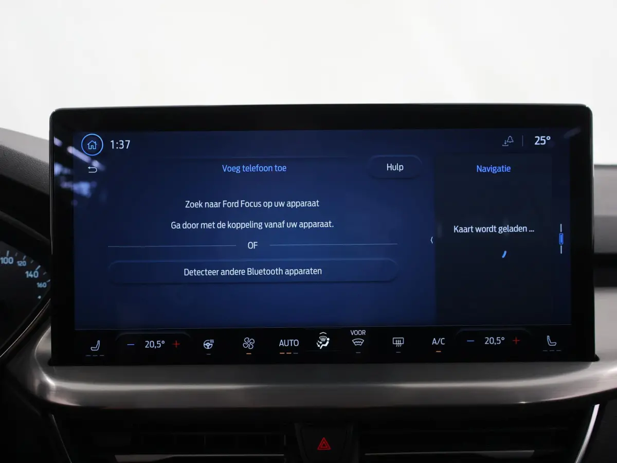 1.0 EcoBoost Hybrid Titanium | Winterpakket | Navigatie | Climate Control | Parkeersensoren | Cruise Control |