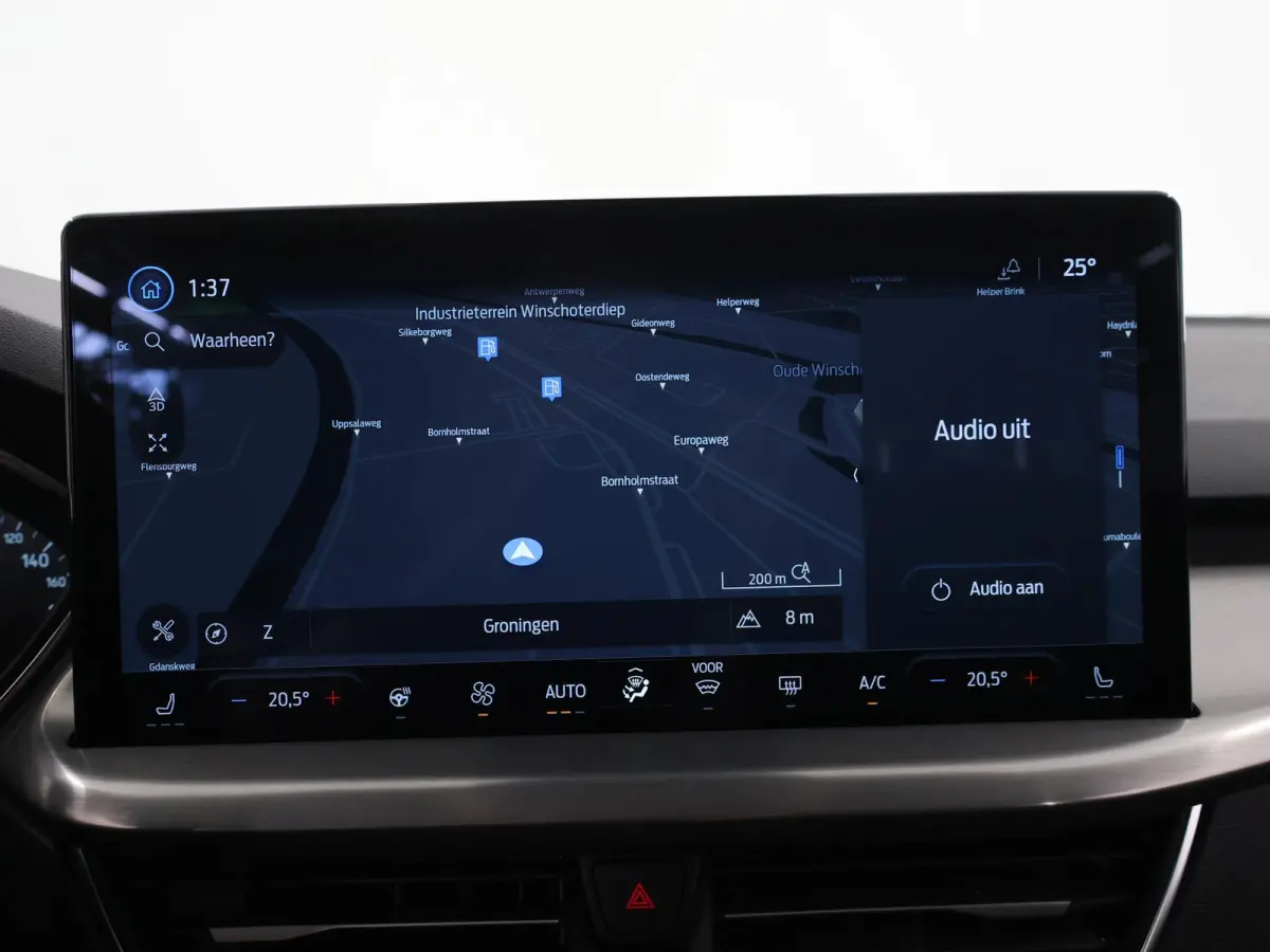 1.0 EcoBoost Hybrid Titanium | Winterpakket | Navigatie | Climate Control | Parkeersensoren | Cruise Control |
