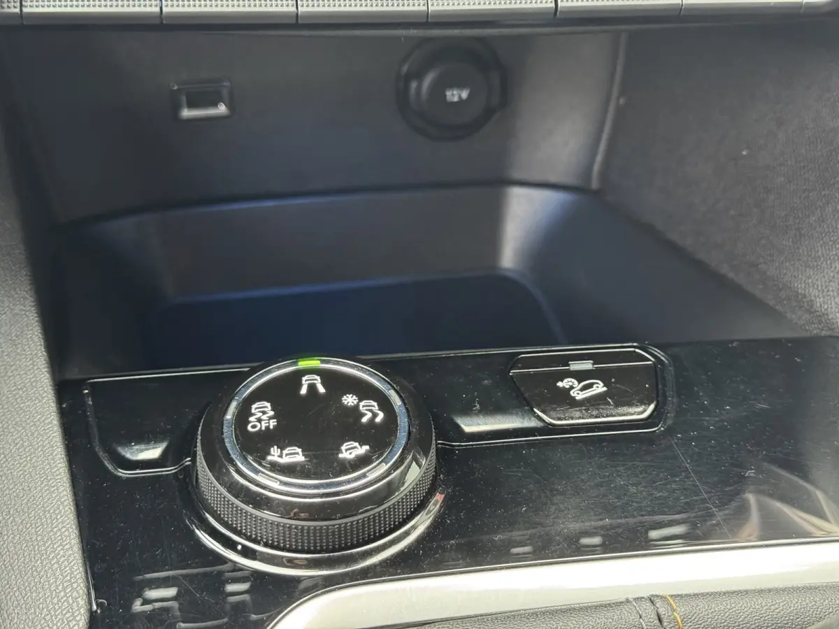 1.2 PureTech Allure Cruise Climate Camera Dodehoekdetectie Navigatie