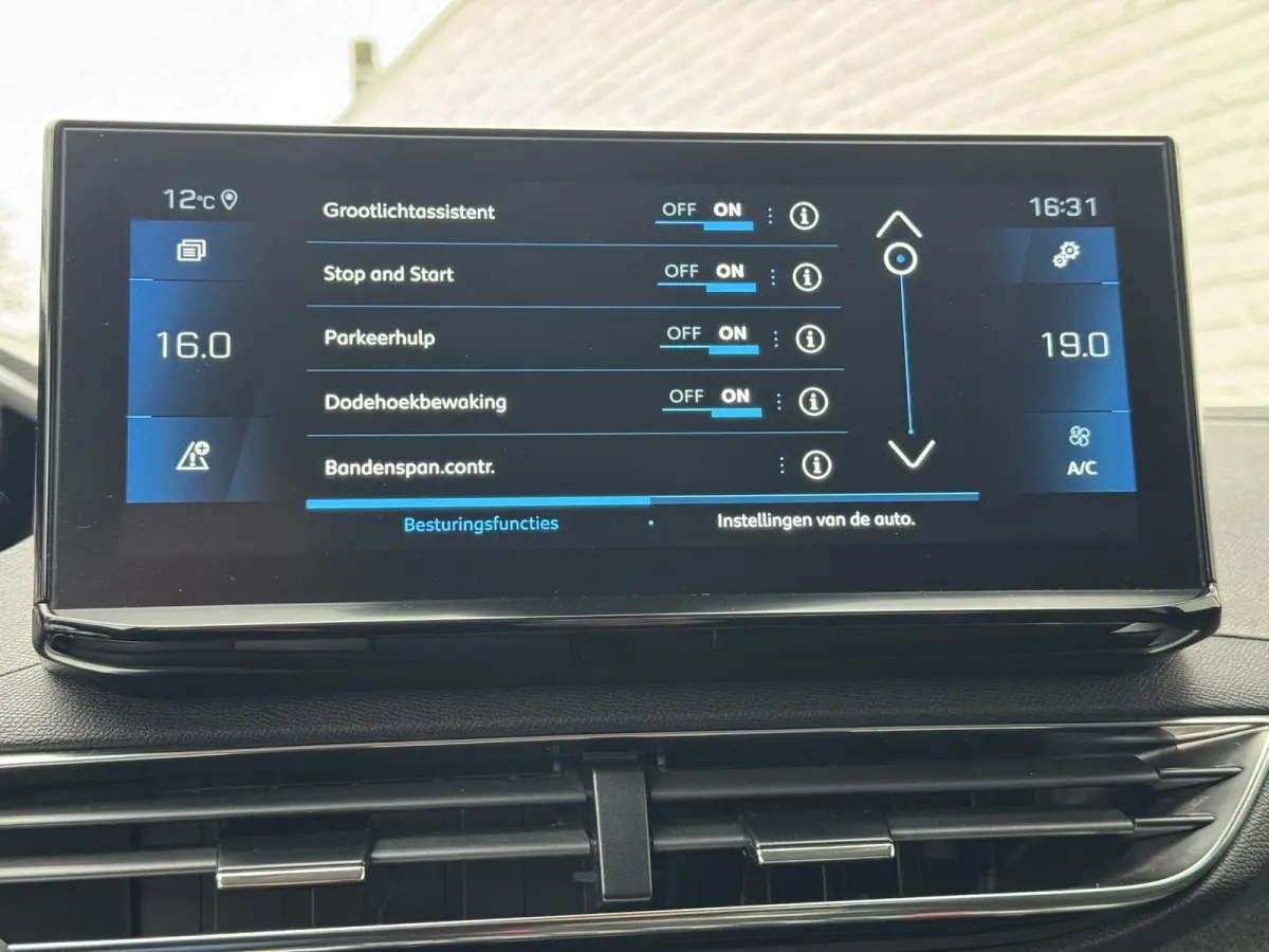 1.2 PureTech Allure Cruise Climate Camera Dodehoekdetectie Navigatie