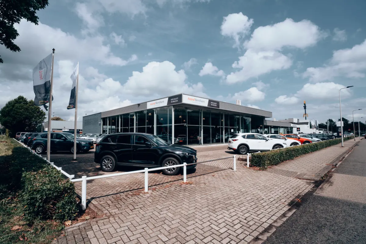 2.0 SkyActiv-G 165 Sport Selected Automaat / Trekhaak / Navi / Clima / Head-up / Cruise