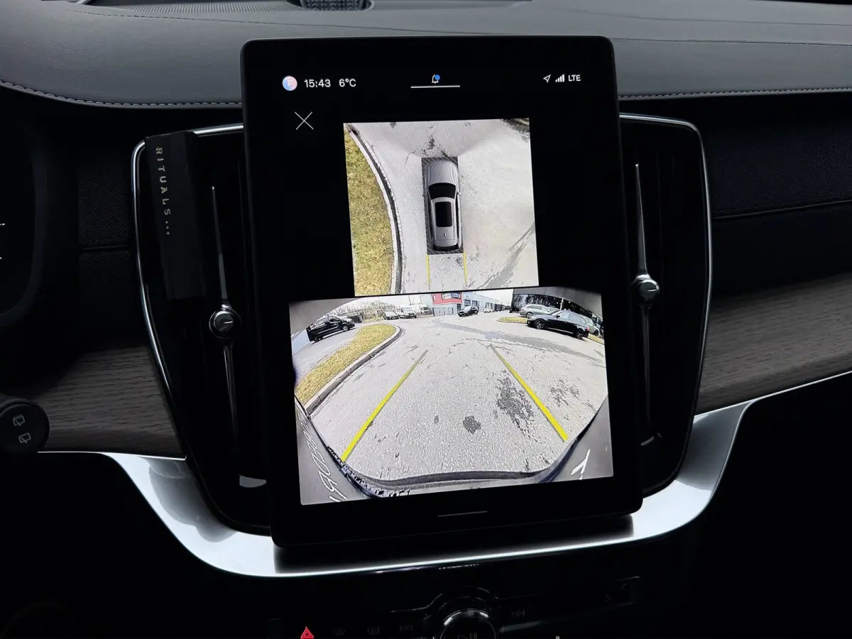 2.0 T8 Ultra Dark | Pano | Trekhaak | Bowers&Wilkins | Memory | 360 camera | Head Up | Plug-in hybrid AWD