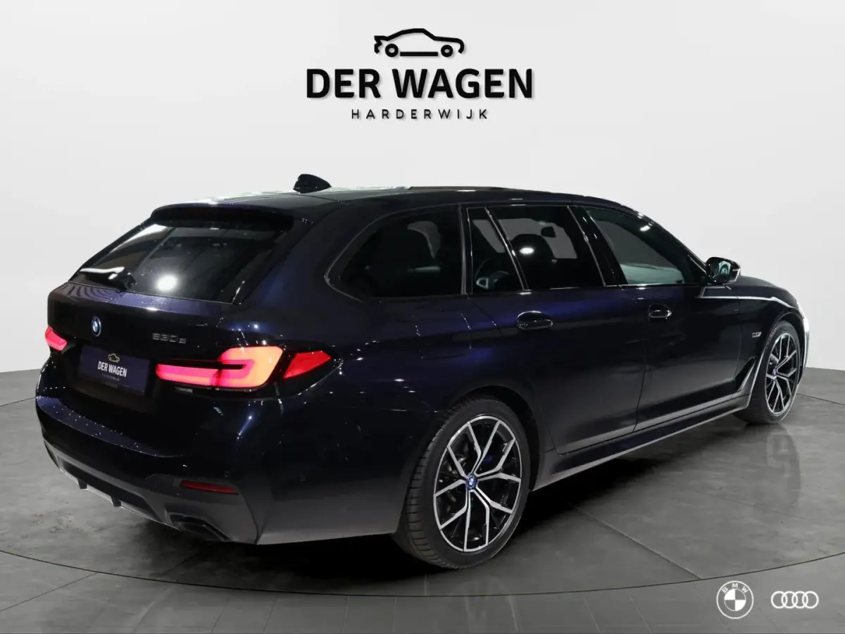 530E M SPORT / 19 “ / AD CRUISE / HIFI / TREKHAAK / M SPORT REMMEN / CARPLAY