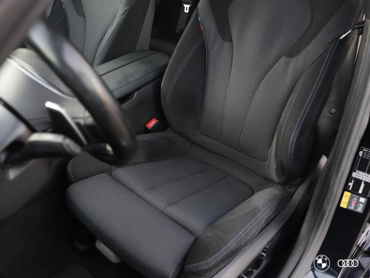 530E M SPORT / 19 “ / AD CRUISE / HIFI / TREKHAAK / M SPORT REMMEN / CARPLAY