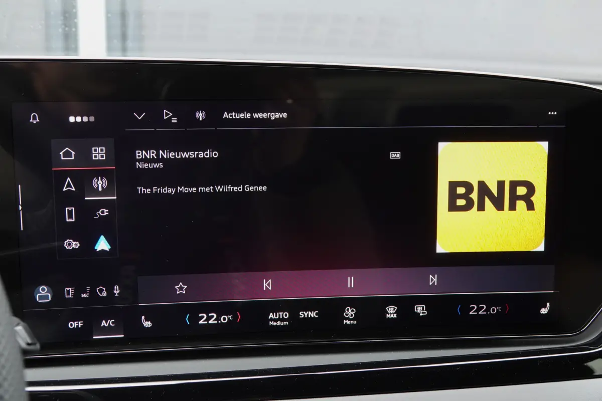 Edition One | e-hybrid 299Pk | Quattro | Plug-in Hybrid | MMI Bijrijdersdisplay | Tech Plus | 360° Camera | AWD-Besturing | Mythos Black | 21''
