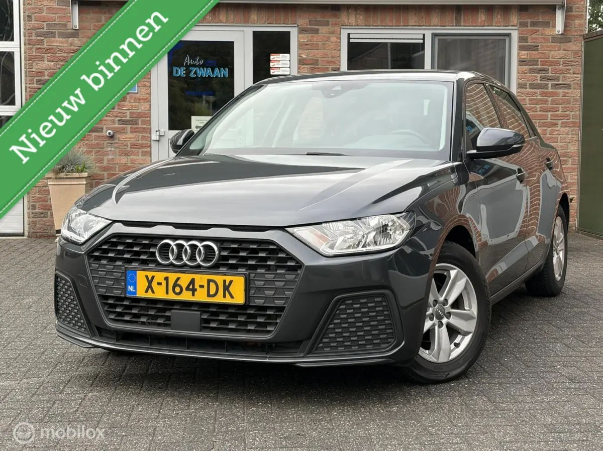 25 TFSI Pro Line|Virtueel Cockpit|Parkeersensoren Voor/Achter|Climatronic