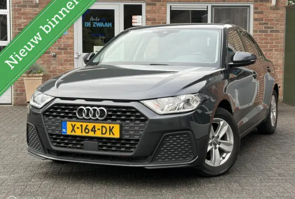 25 TFSI Pro Line|Virtueel Cockpit|Parkeersensoren Voor/Achter|Climatronic