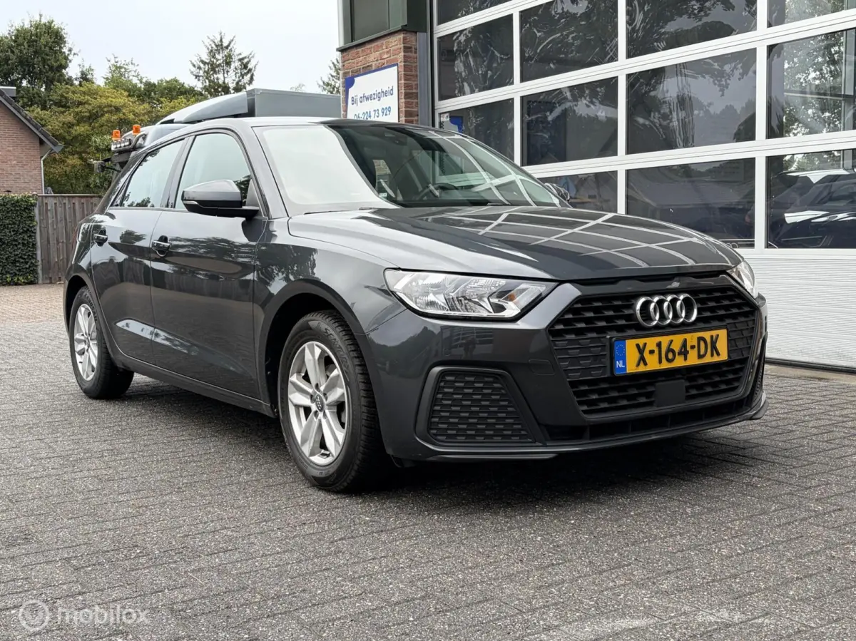 25 TFSI Pro Line|Virtueel Cockpit|Parkeersensoren Voor/Achter|Climatronic