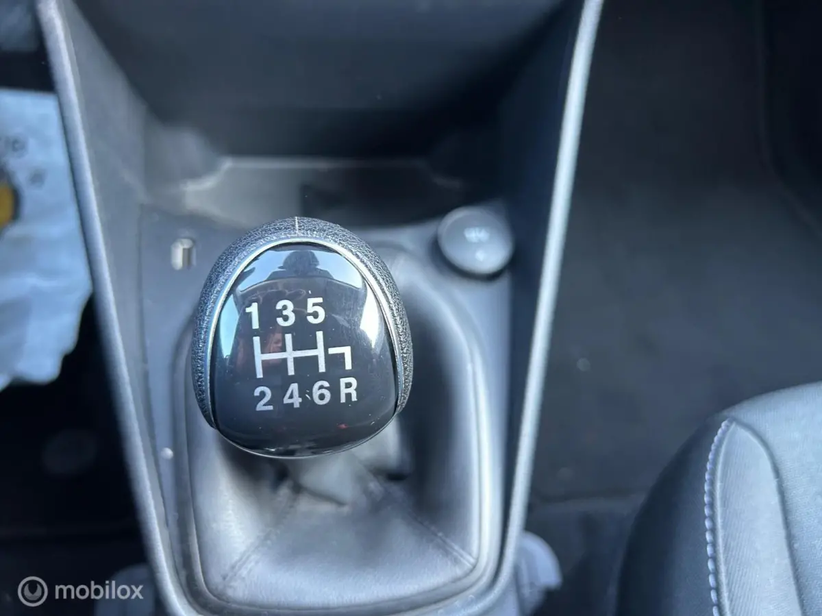 1.0 EcoBoost Connected Apple carplay