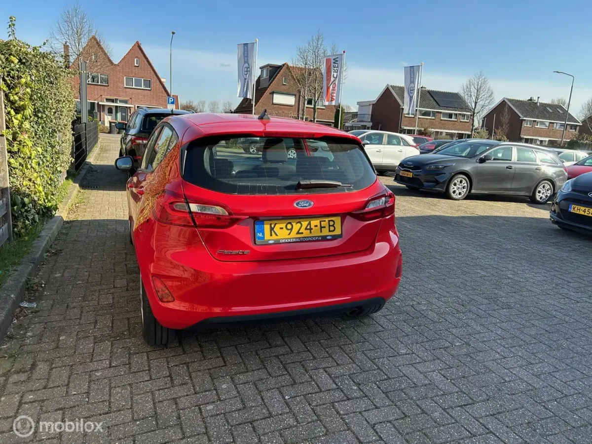 1.0 EcoBoost Connected Apple carplay