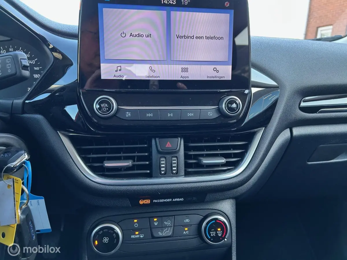 1.0 EcoBoost Connected Apple carplay