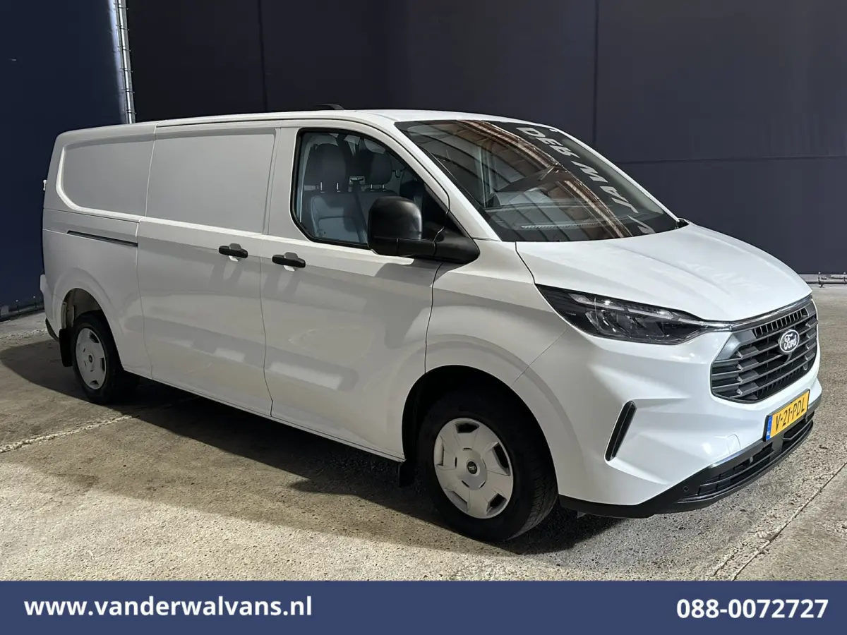 2.0 TDCI 136pk L2H1 Euro6 Airco | Camera | Apple Carplay | LED Android Auto, Cruisecontrol, Verwarmde voorruit, Parkeersensoren, Bijrijdersbank, 2740kg trekvermogen