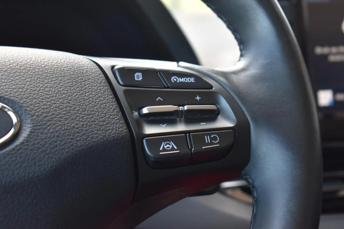 1.0 T-GDi MHEV ECC LMV CRUISE 2024