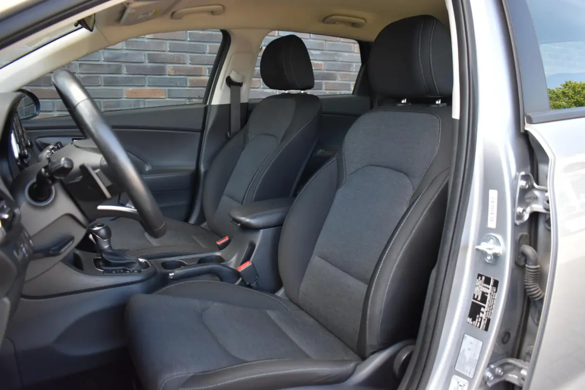 1.0 T-GDi MHEV ECC LMV CRUISE 2024