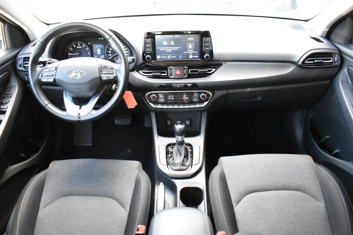 1.0 T-GDi MHEV ECC LMV CRUISE 2024
