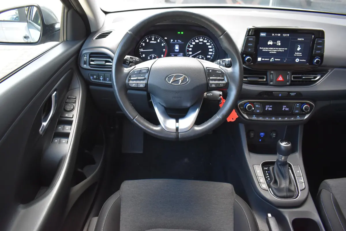 1.0 T-GDi MHEV ECC LMV CRUISE 2024