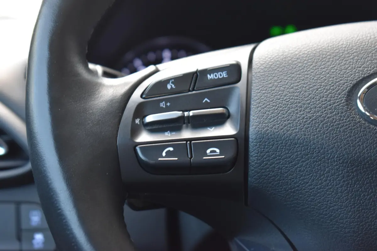1.0 T-GDi MHEV ECC LMV CRUISE 2024
