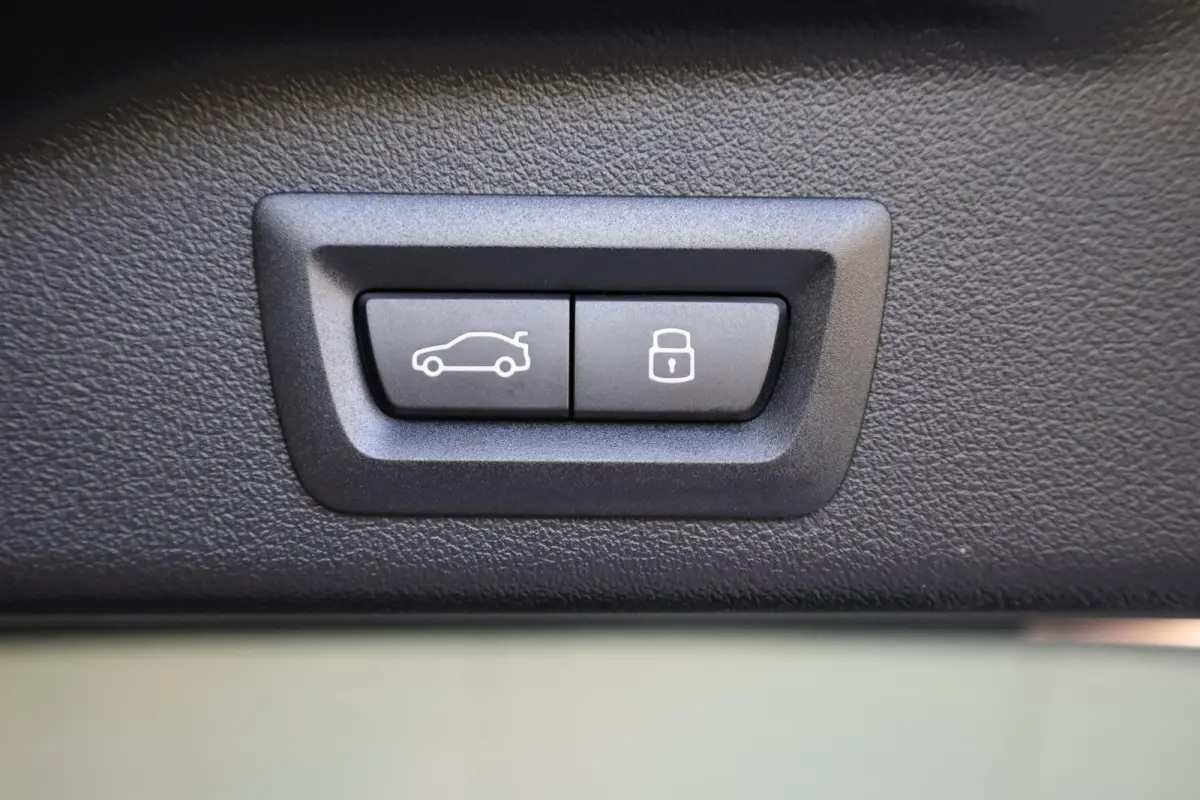 xDrive50e | M Sport Pro | Panorama Dak | SOH 100% | Stoelventilatie | Driving Assistant Professional