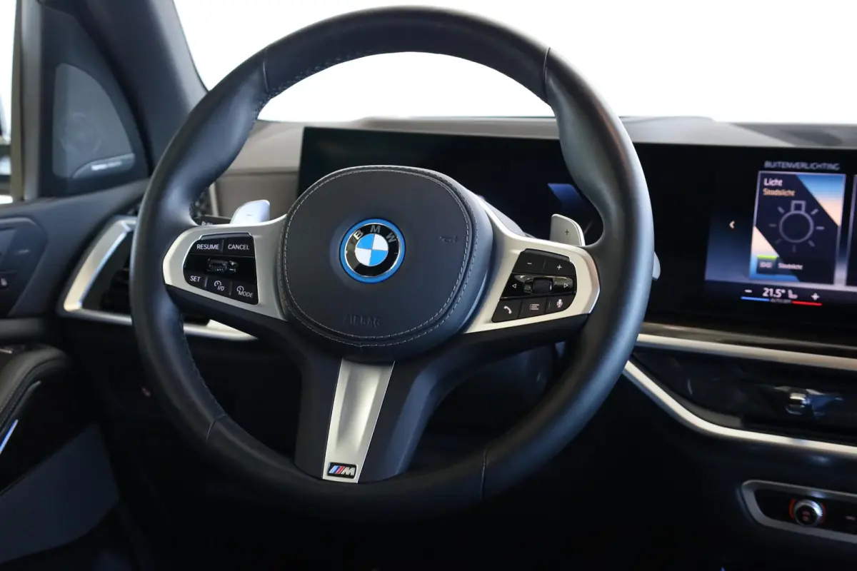 xDrive50e | M Sport Pro | Panorama Dak | SOH 100% | Stoelventilatie | Driving Assistant Professional