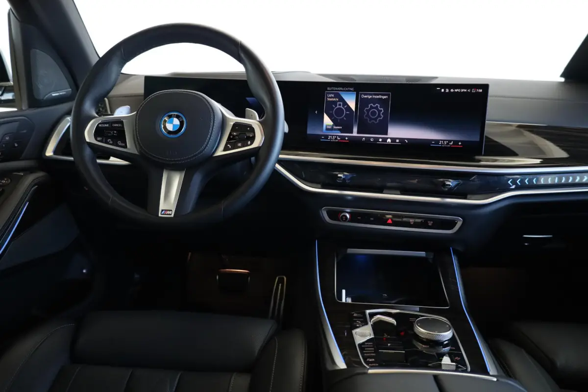 xDrive50e | M Sport Pro | Panorama Dak | SOH 100% | Stoelventilatie | Driving Assistant Professional