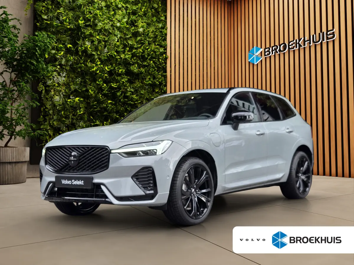 2.0 T6 AWD Recharge Black Edition | Panoramadak | Harman/Kardon | Memory | Head-up | 360 Camera