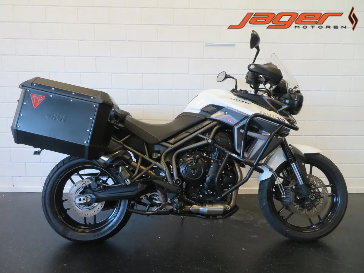 Triumph Tiger 800 XR Abs 2016 Overig Onbekend leasen