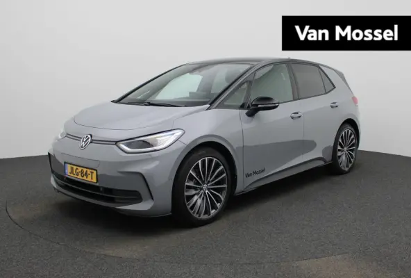 Pro Limited Edition 59 kWh 204 PK| Origneel Nederlands | 1e Eigenaar | Navigatie | 20 Inch Velgen | Stoelverwarming | Stuurwielverwarming | Sfeerverlichting | Variabele Laadbodem