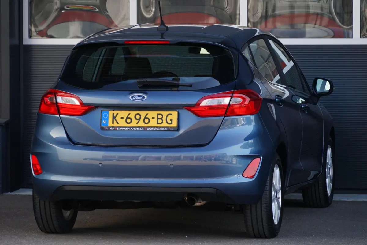 1.0 EcoBoost Titanium, NL, clima, PDC, cruise