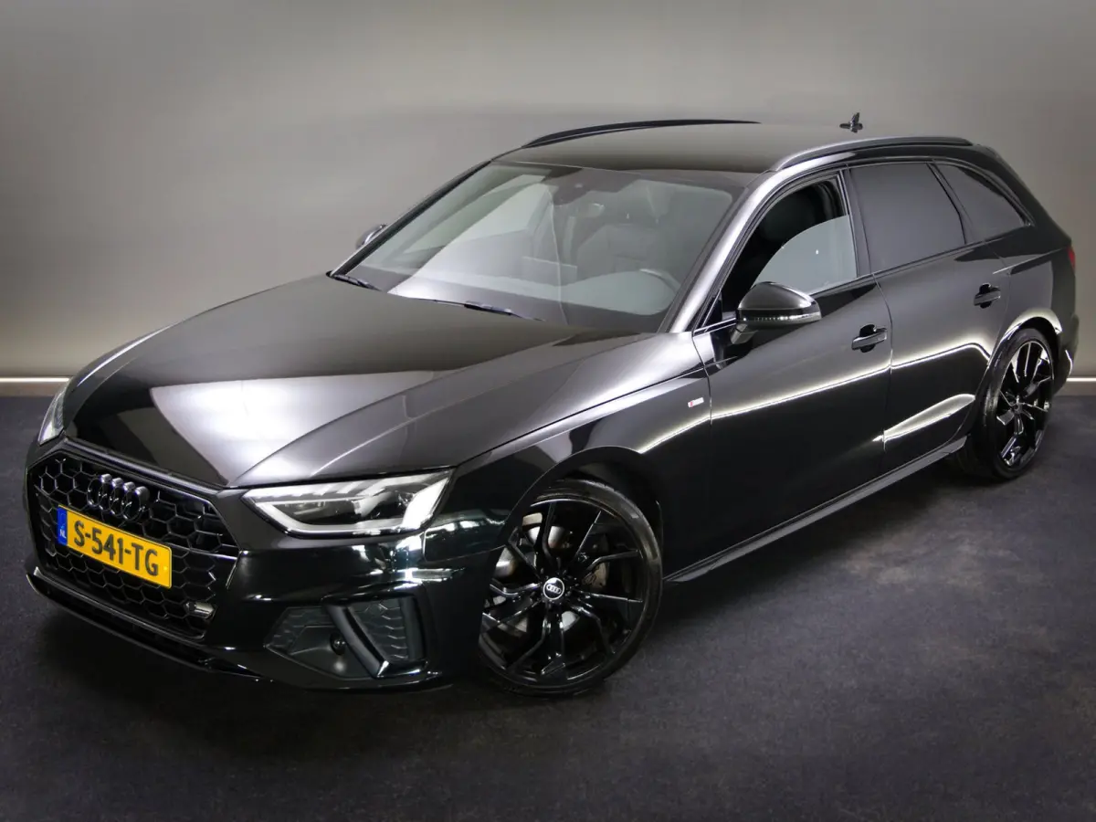 35 TFSI Competition S-Line Edition (SFEERVERLICHTING, BANG&OLUFSEN, APPLE CARPLAY, AFGEVLAKT STUUR, CRUISE, NAVI)