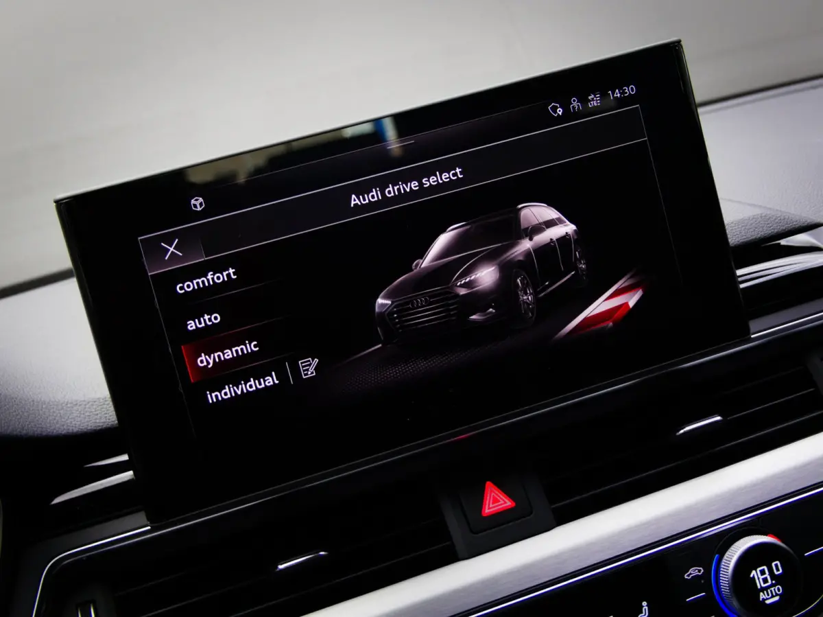 35 TFSI Competition S-Line Edition (SFEERVERLICHTING, BANG&OLUFSEN, APPLE CARPLAY, AFGEVLAKT STUUR, CRUISE, NAVI)