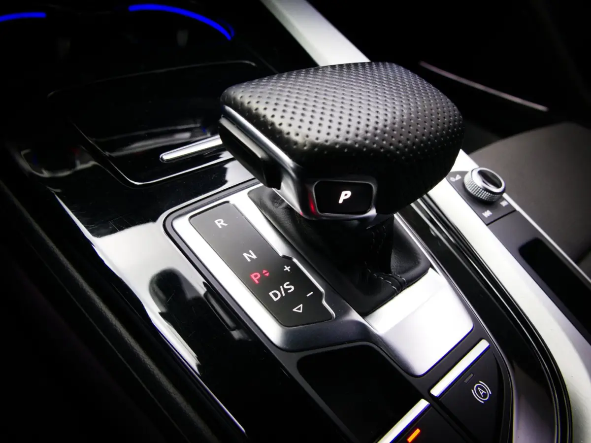 35 TFSI Competition S-Line Edition (SFEERVERLICHTING, BANG&OLUFSEN, APPLE CARPLAY, AFGEVLAKT STUUR, CRUISE, NAVI)