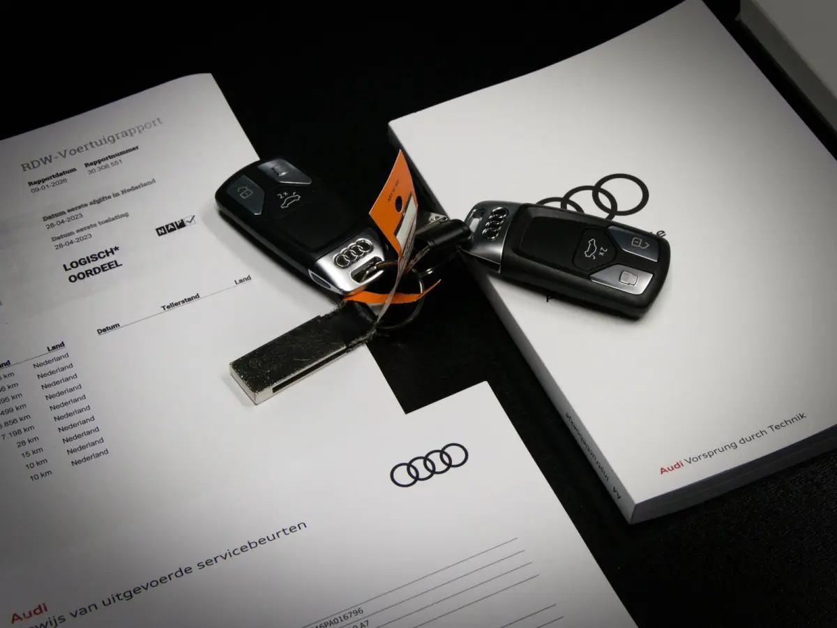 35 TFSI Competition S-Line Edition (SFEERVERLICHTING, BANG&OLUFSEN, APPLE CARPLAY, AFGEVLAKT STUUR, CRUISE, NAVI)