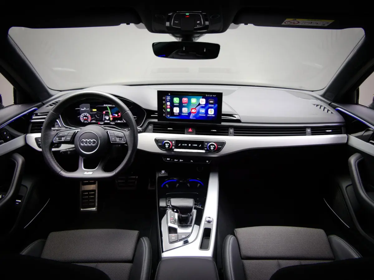 35 TFSI Competition S-Line Edition (SFEERVERLICHTING, BANG&OLUFSEN, APPLE CARPLAY, AFGEVLAKT STUUR, CRUISE, NAVI)