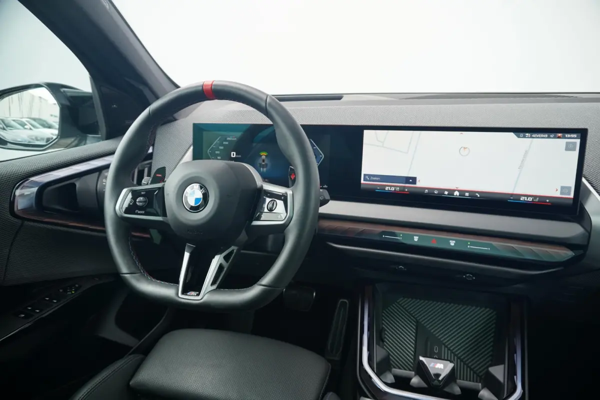 M50 xDrive | Trekhaak / Panoramadak / Harman Kardon / Head-up / 360 Graden Camera's /  Driving Assistant Professional / Adaptieve Cruise Control / 21 Inch Velgen