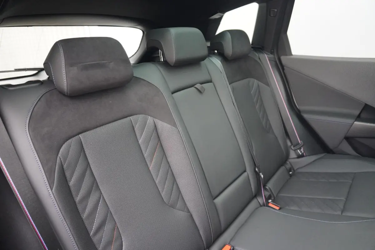 M50 xDrive | Trekhaak / Panoramadak / Harman Kardon / Head-up / 360 Graden Camera's /  Driving Assistant Professional / Adaptieve Cruise Control / 21 Inch Velgen