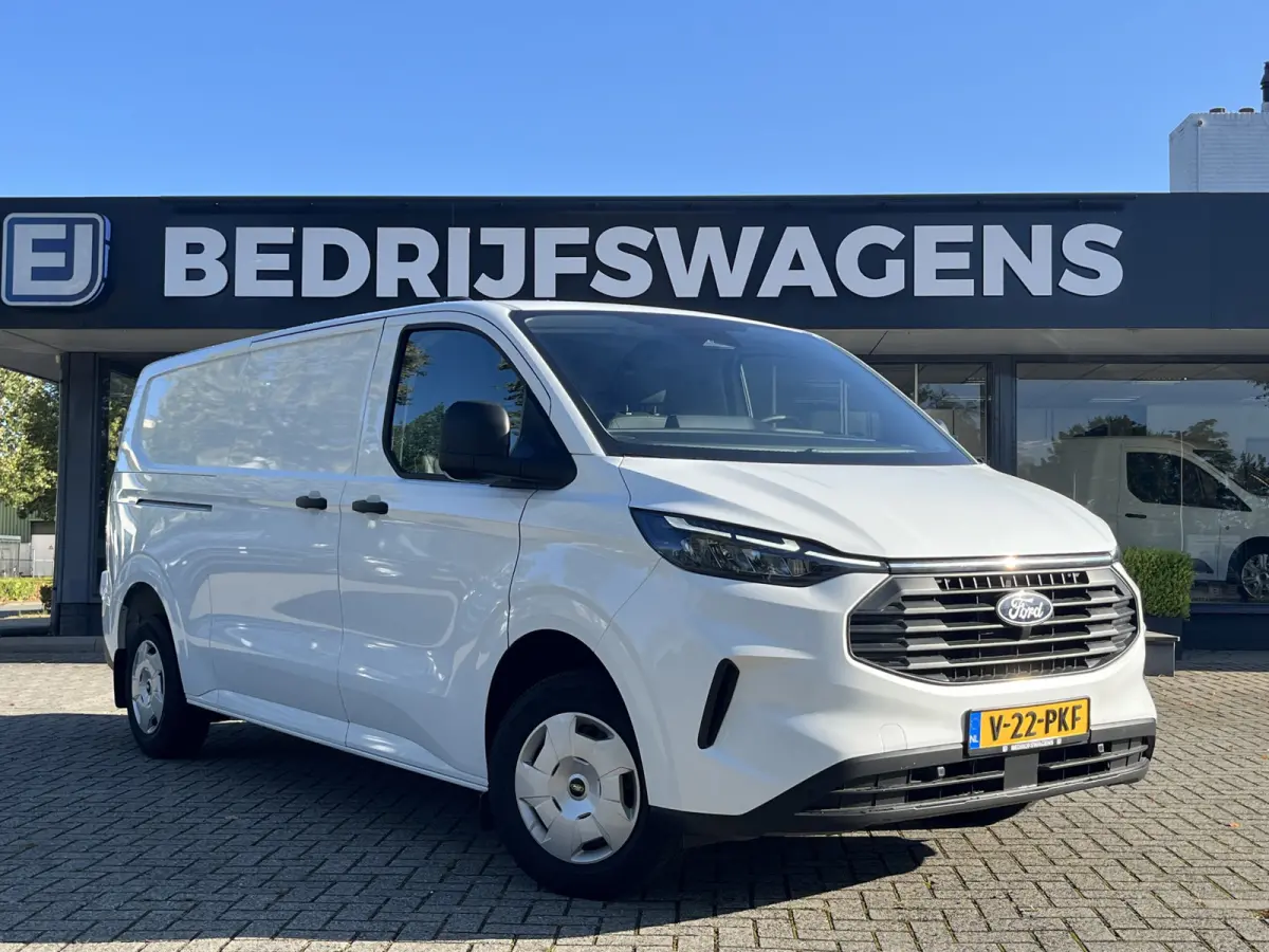 300 2.0 TDCI L2H1 Trend 136pk/100kW 6-bak | Vol leder | 12'' Sync4 Apple CP, Android Auto | Camera | Laadruimtebescherming | Cruise | etc. etc. DEMO