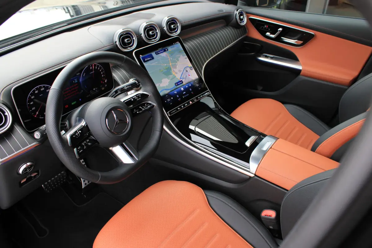 4M AMG Pano | Memory | Bruin Leder | 360 Camera | Trekhaak | Distronic | Night | 20” Multispaak