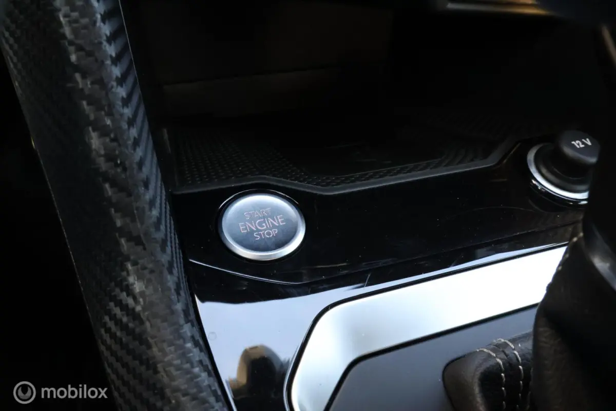 1.5 TSI DSG I R-Line I Camera | ACC | LED