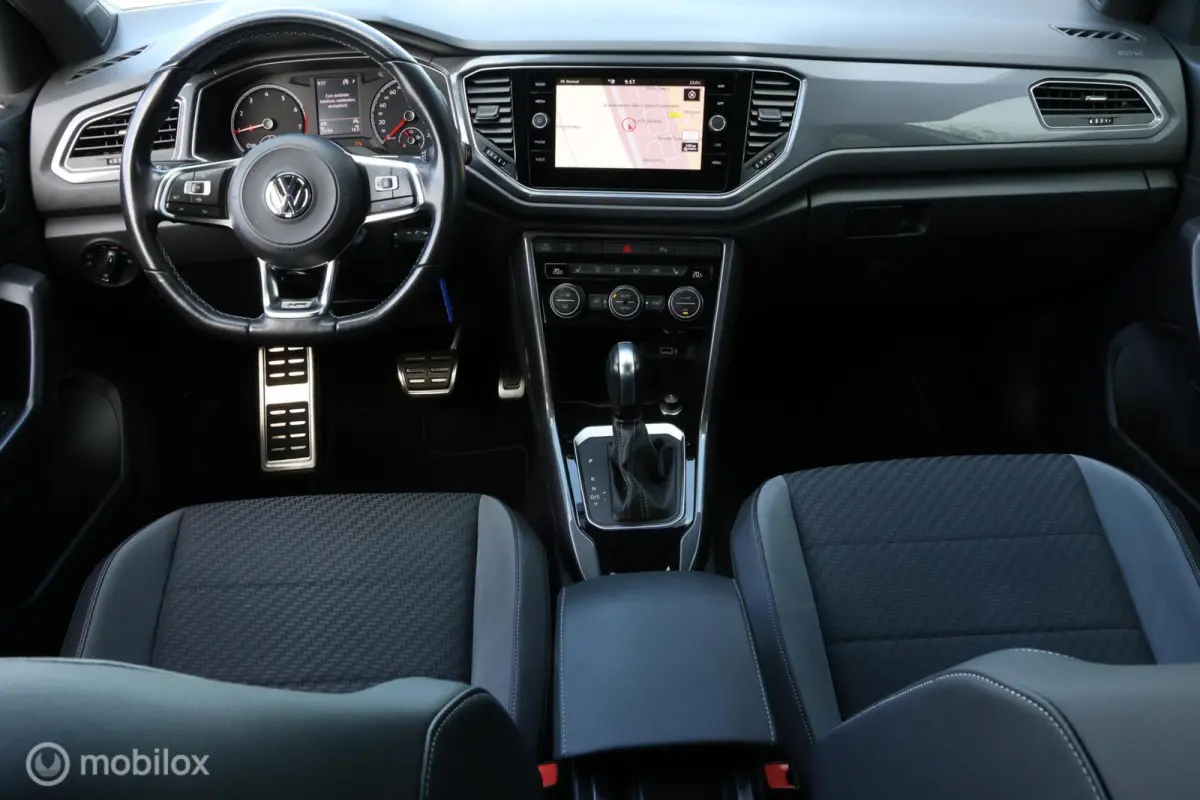1.5 TSI DSG R-Line I Camera I ACC |19 Inch