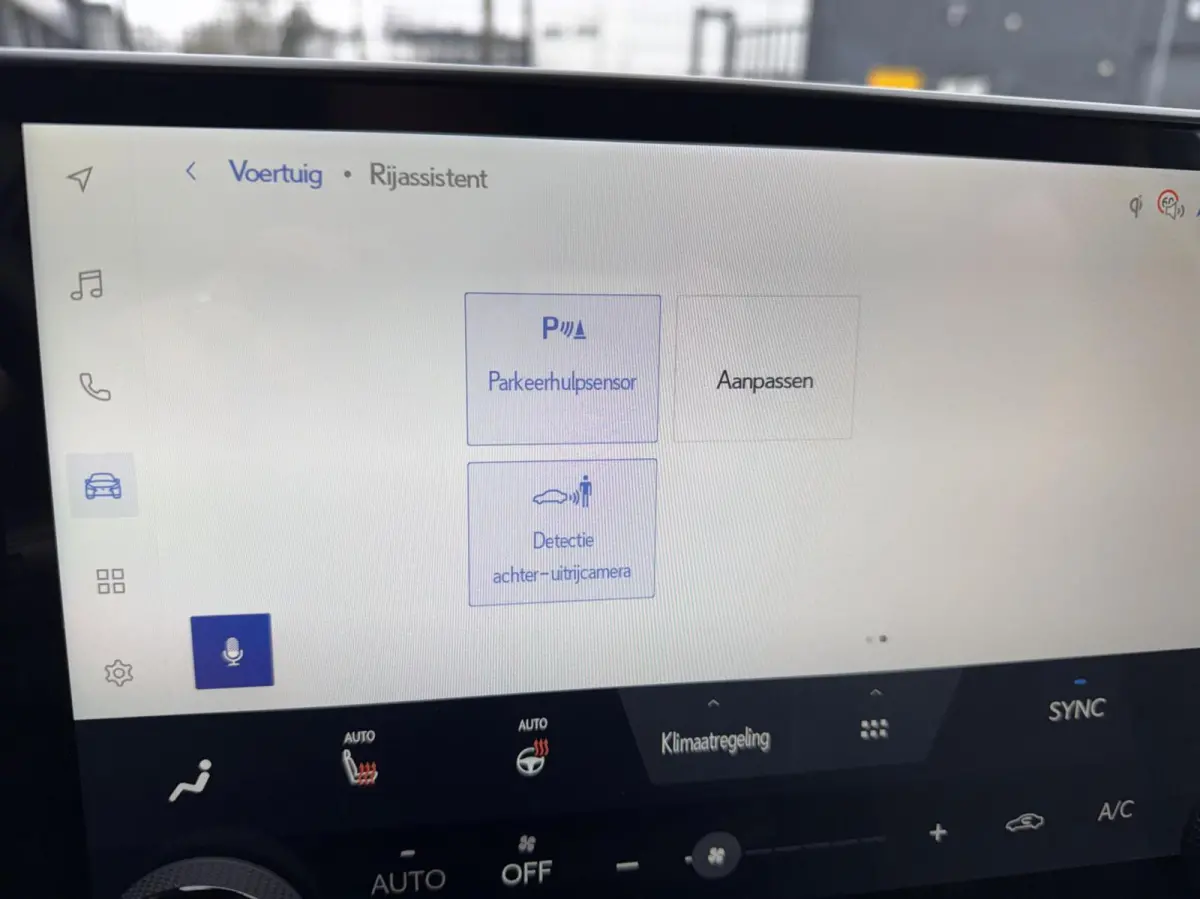 450h+ AWD PLUG-IN Luxury Line TREKHAAK