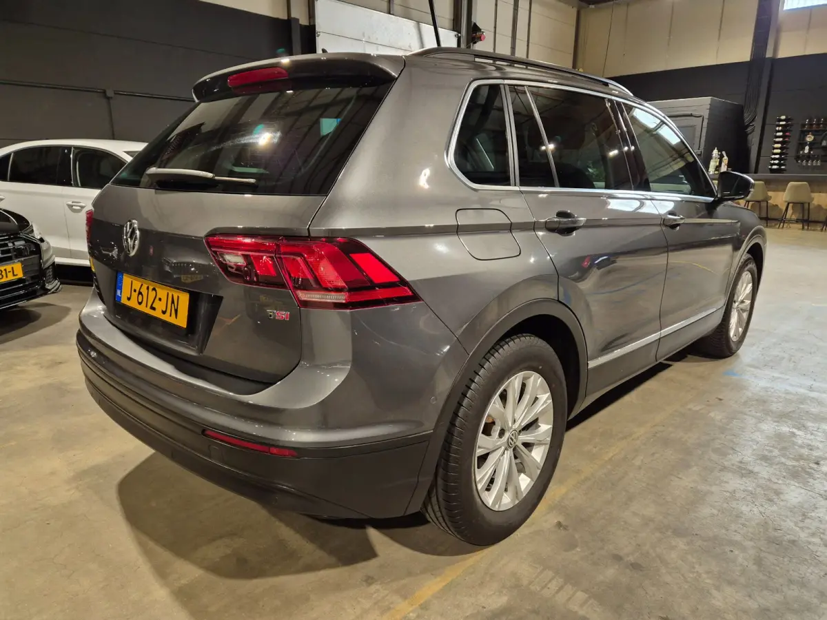 1.4 TSI ACT Comfortline Business Automaat - Panoramadak - Clima - Adapt Cruise - Camera - Stoel en Stuurverwarm