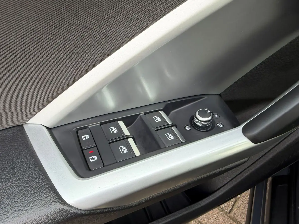 35 TFSI S Line Pro Line Climate control Cruise LED Stoelverwarming Apple / Android Navi PDC voor/achter