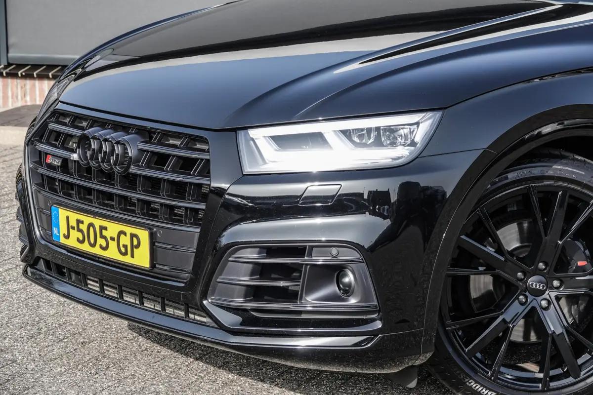 SQ5 3.0Tfsi V6T 354Pk Aut. | Quattro | Luchtvering | Sportstoelen | Panoramadak | Bang & Olufsen | Trekhaak | 21"