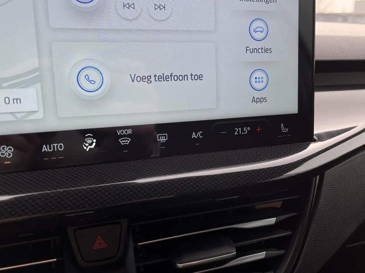1.0 EcoBoost Hybrid ST Line 155PK Automaat Trekhaak Winterpack Cruise Camera Parkeersensoren Climate Full-LED Keyless Privacy Glass *1500KG Trekgewicht*