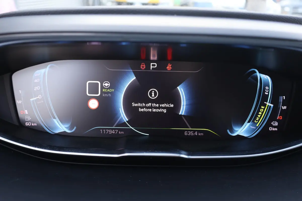 1.6 HYbrid 225 GT Business 1e Eigenaar | Volledig onderh | NAP | BTW | Pano | Elek Stoel+Klep | 360 Cam | Memory | Stoelverwarming+Massage | Alcantara | Head-up | Navi | Full Led | Climate |