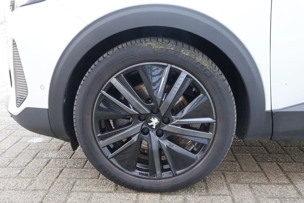 1.6 HYbrid 225 GT Business 1e Eigenaar | Volledig onderh | NAP | BTW | Pano | Elek Stoel+Klep | 360 Cam | Memory | Stoelverwarming+Massage | Alcantara | Head-up | Navi | Full Led | Climate |