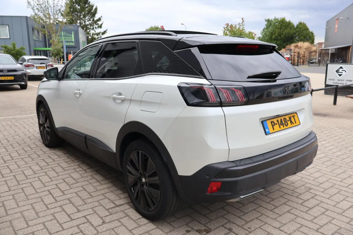 1.6 HYbrid 225 GT Business 1e Eigenaar | Volledig onderh | NAP | BTW | Pano | Elek Stoel+Klep | 360 Cam | Memory | Stoelverwarming+Massage | Alcantara | Head-up | Navi | Full Led | Climate |